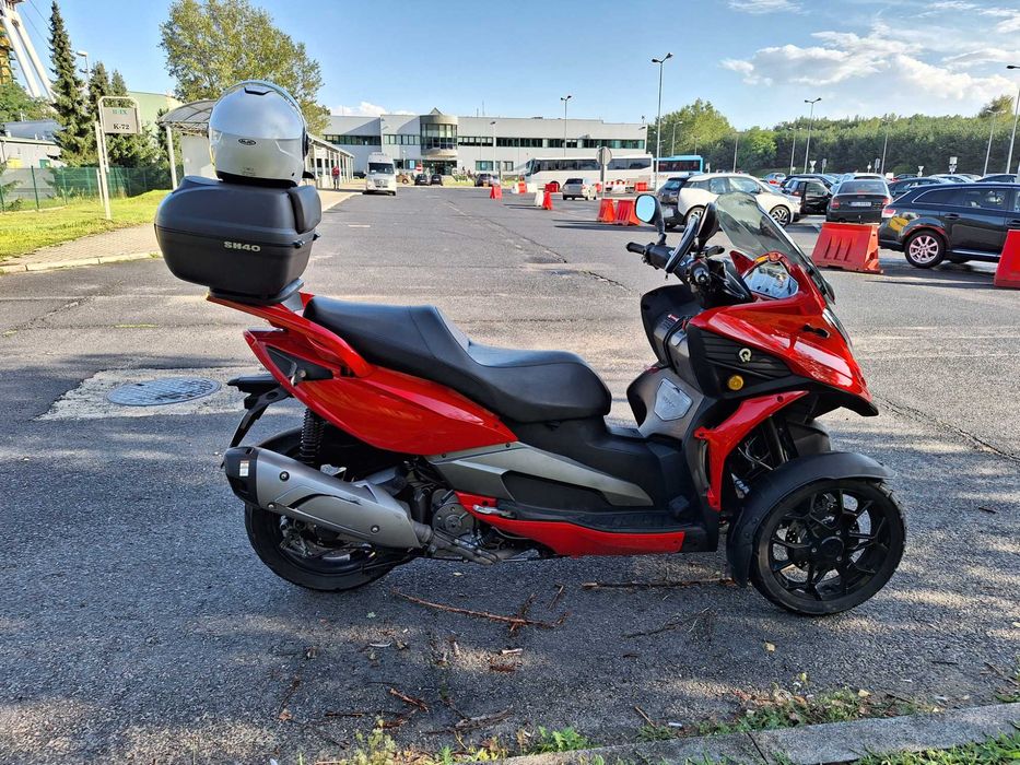 Skuter trójkołowy Quadro QV3