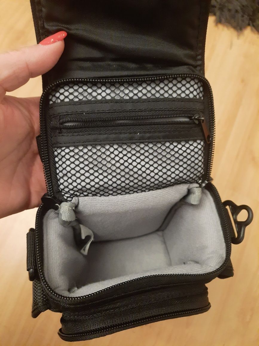 Lowepro etui na aparat