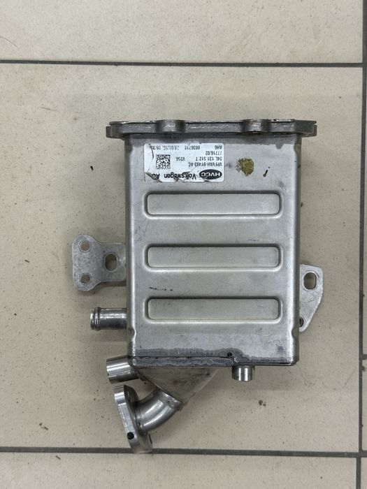 Радіатор EGR ЄГР vw t6 multivan caravelle 04L131512T