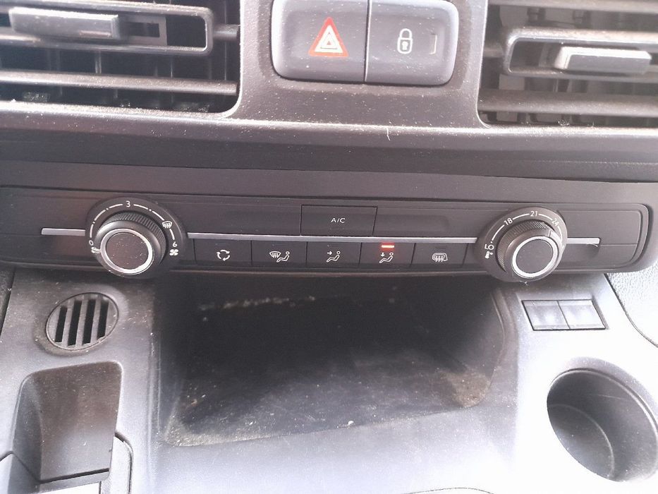 Botão / interruptor do AC CITROËN Berlingo (K9)