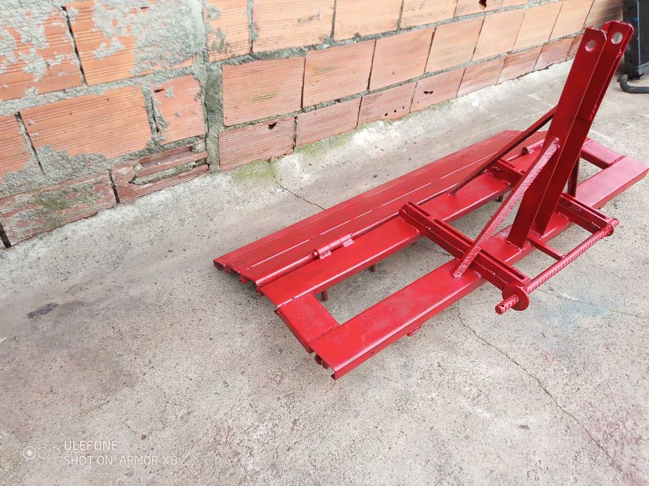 Grade de bicos 1.4m