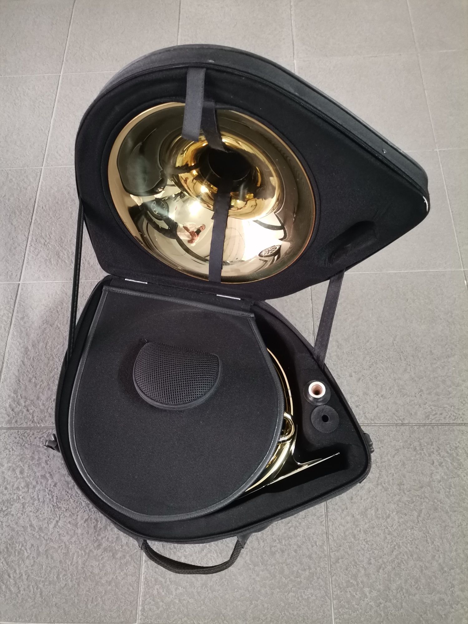 Trompa Dupla Cerveny Bb/f 681D-OBC