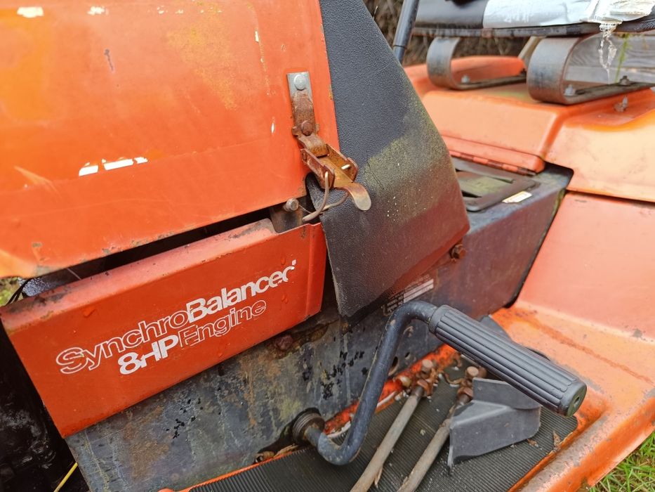 Traktorek kosiarka Jonsered LR11