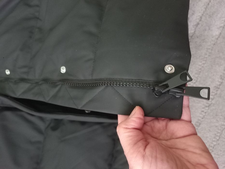 Куртка пуховик р.М НОВА