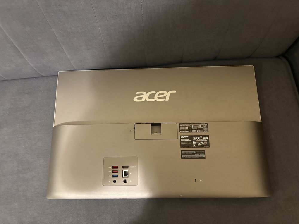 Komputer AIO Acer C24-165 i5 1135G7 uszkodzony