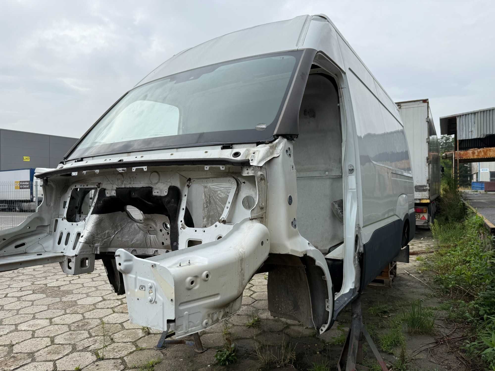 Sprzedam karoserie Iveco Daily