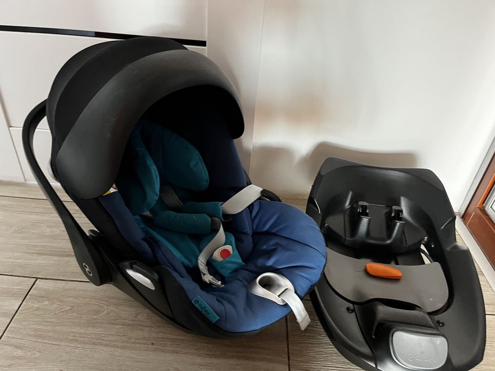 Cybex cloud Q z bazą isofix