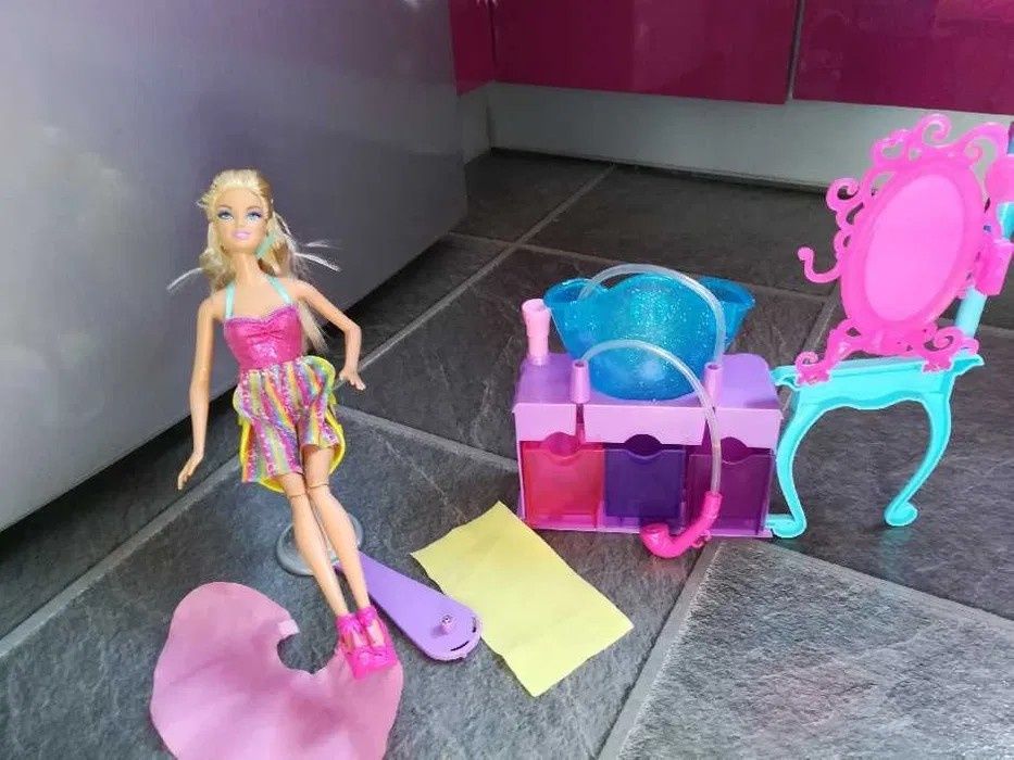 Oryginalne lalki Barbie plus akcesoria