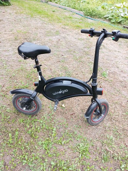 Продам електросамокат