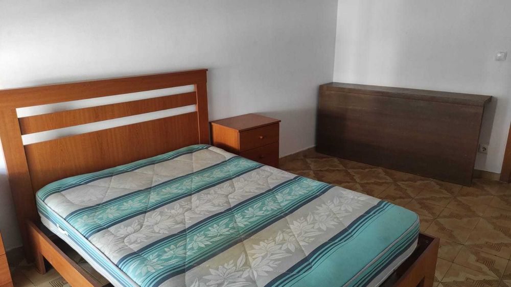 Quarto para arrendar