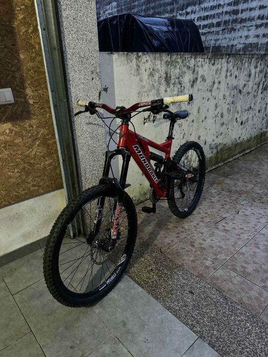 Vendo bicicleta dh