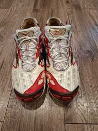 Buty marki Mizuno roz 43 i 1/3