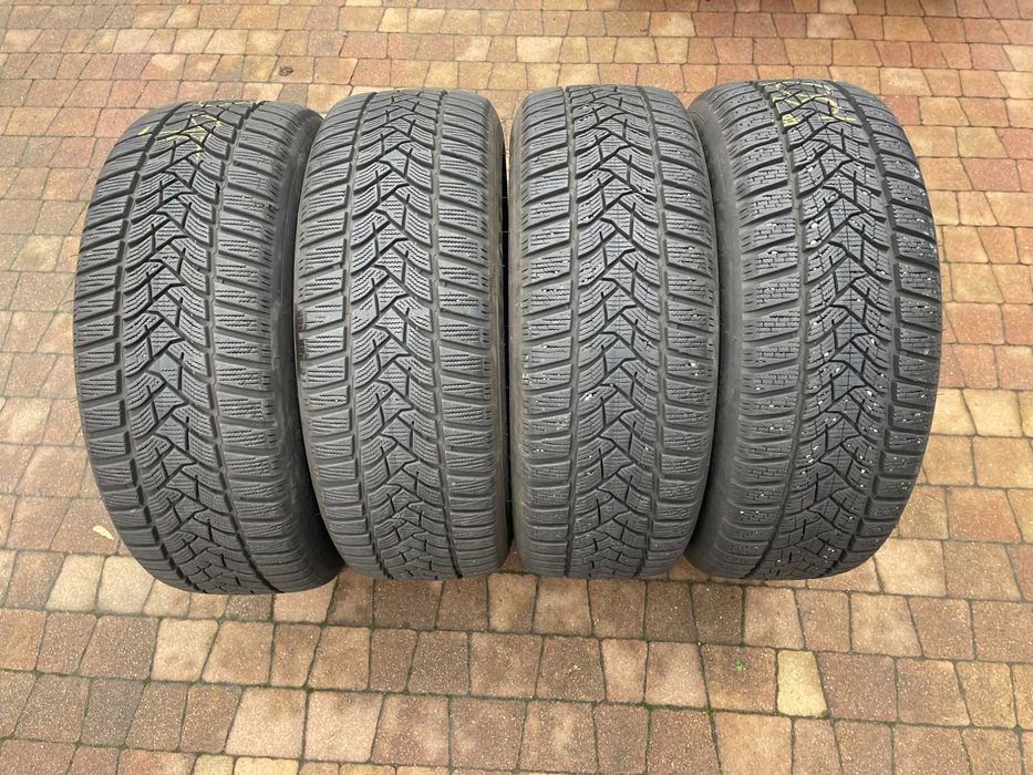 3998. Koła zimowe Hyundai i30 Kia Ceed 5x114.3 205/55/16 Dunlop 2021r