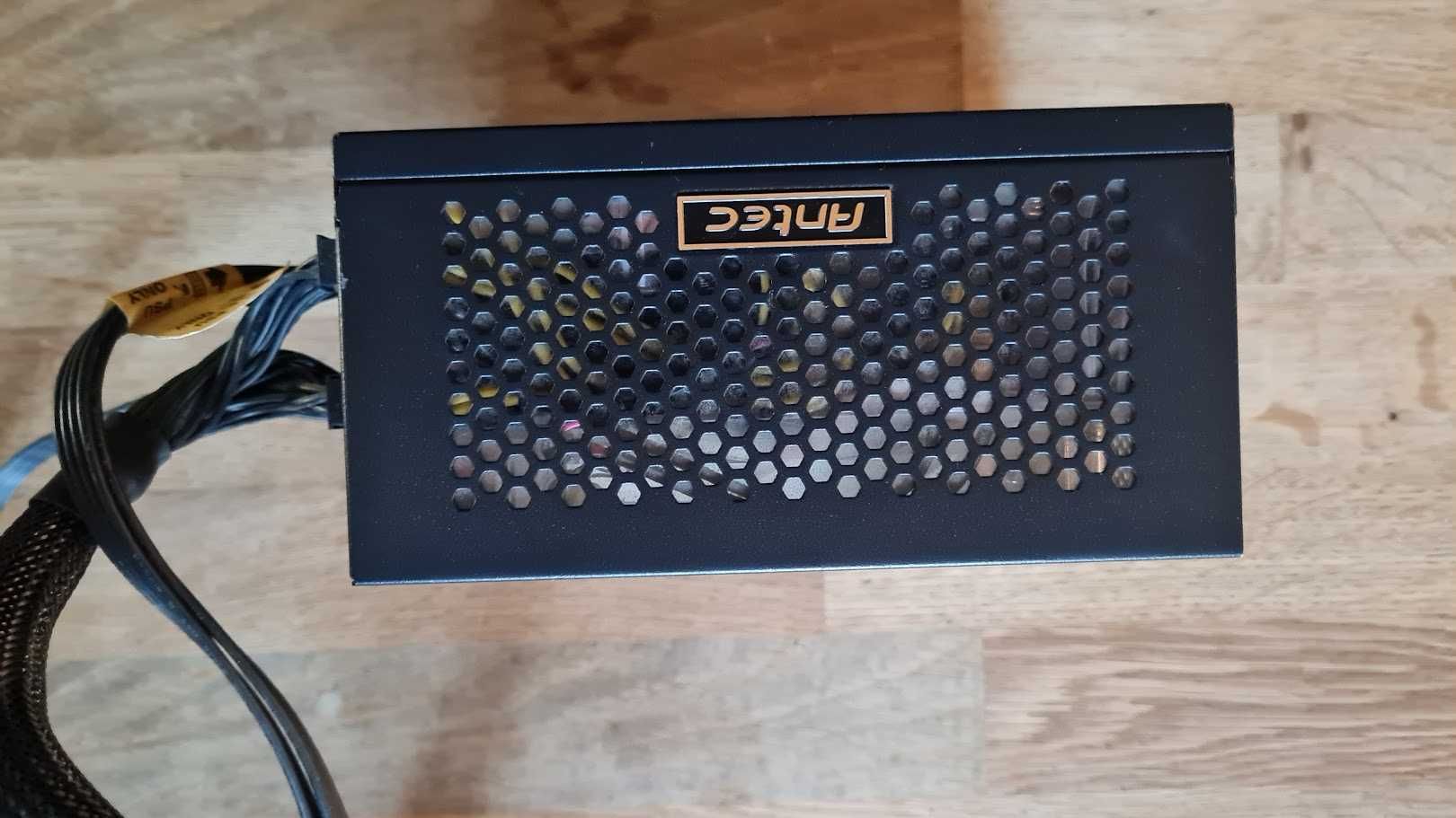 Zasilacz Antec Edge 750W