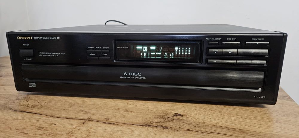 Zmieniarka Onkyo DX-C206 6CD