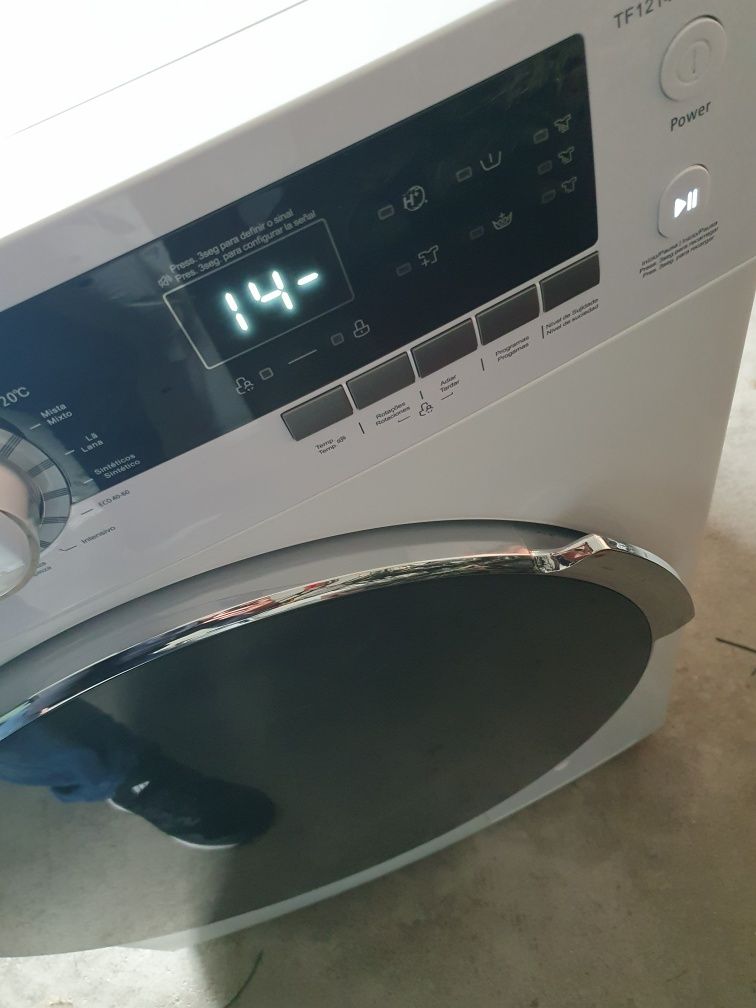 Maquina Lavar Roupa 12 KG Nova