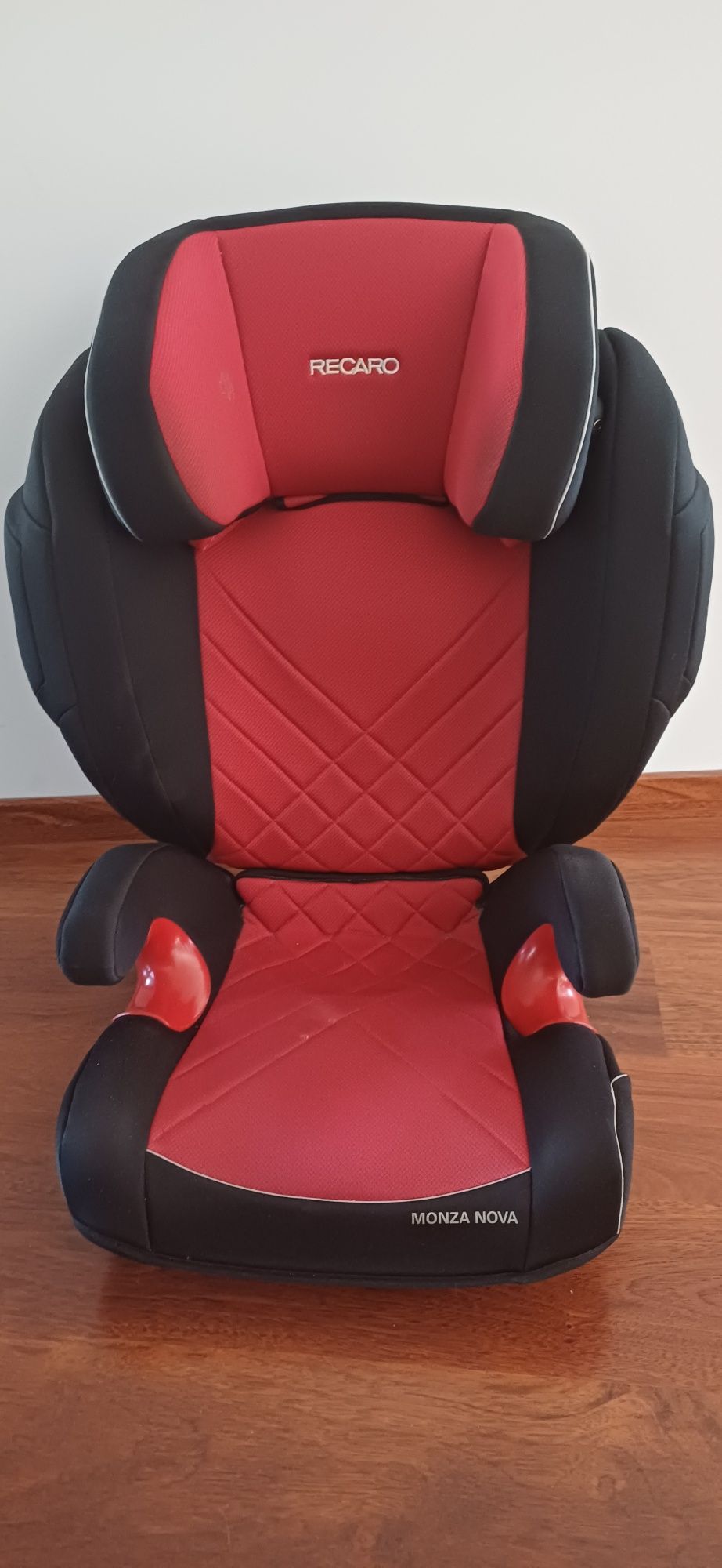 Fotelik samochodowy Recaro Monza Nova