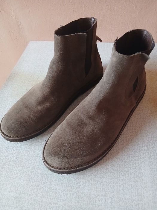 Продам хорошую импортную обувь,