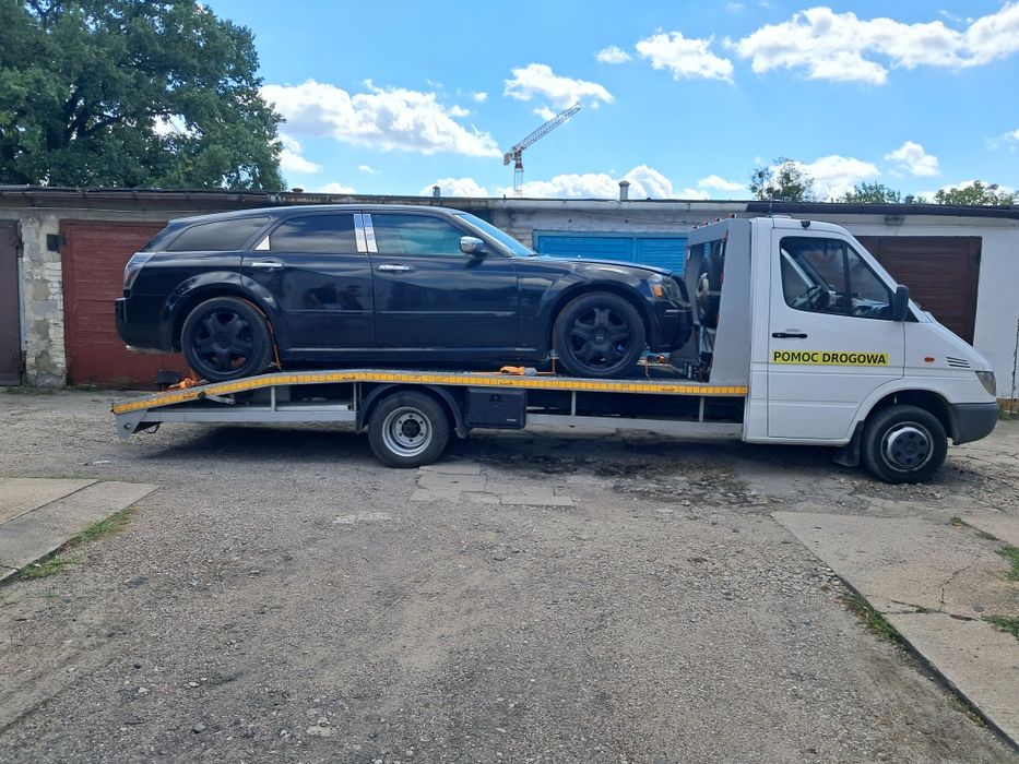 Pomoc drogowa laweta autolaweta wszystko do 5 ton