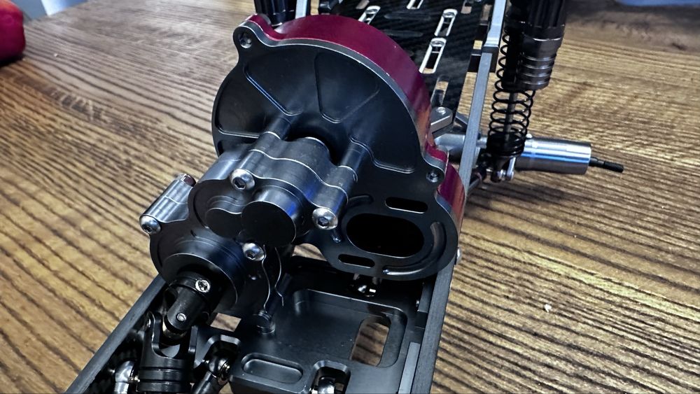 Podwozie SCX10 crawler 313mm CNC , bedlock .