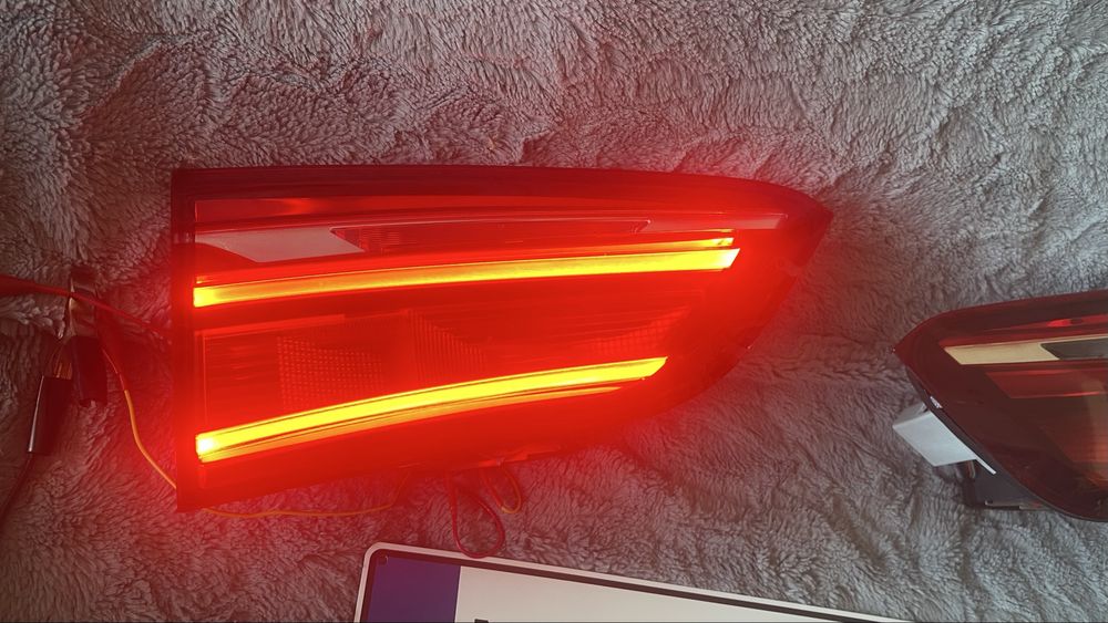 Фонари LED внутренние в крышку багажника BMW X1 F48