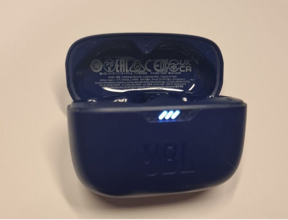 Кейс зарядний , є для T230nc, T235nc, Tune Beam, Tune Flex