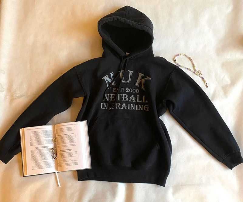 Granatowa bluza kaptur napisy uniwersytet university S