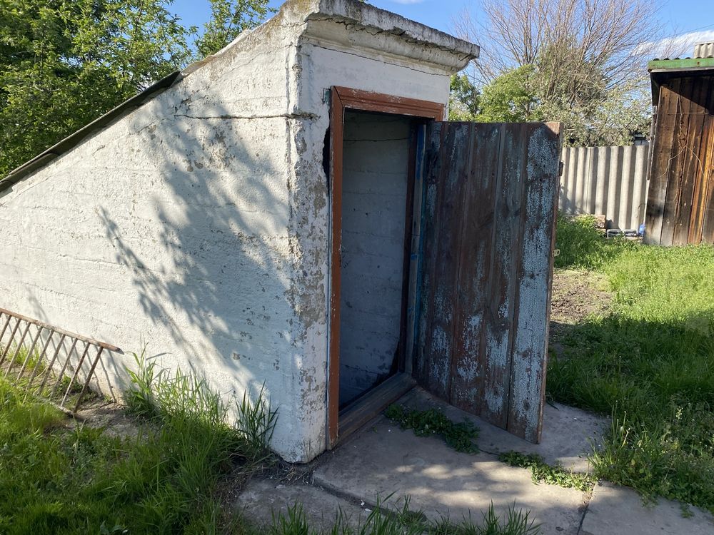 Продам дом в огороде ставок