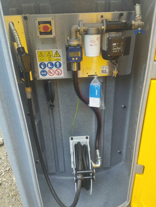 Zbiornik SWIMER 2500 + licznik cyfrowy z PAMIĘCIĄ i ZWIJADŁEM 8m