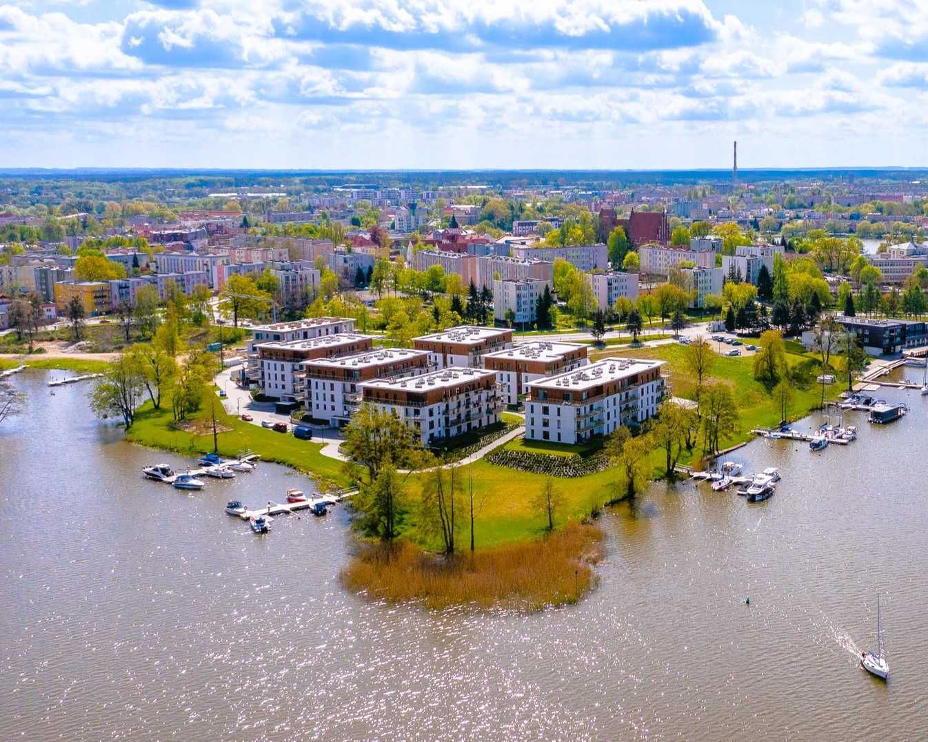PORT VIEW - nad jeziorem z widokiem na port, Mazury, ogródek