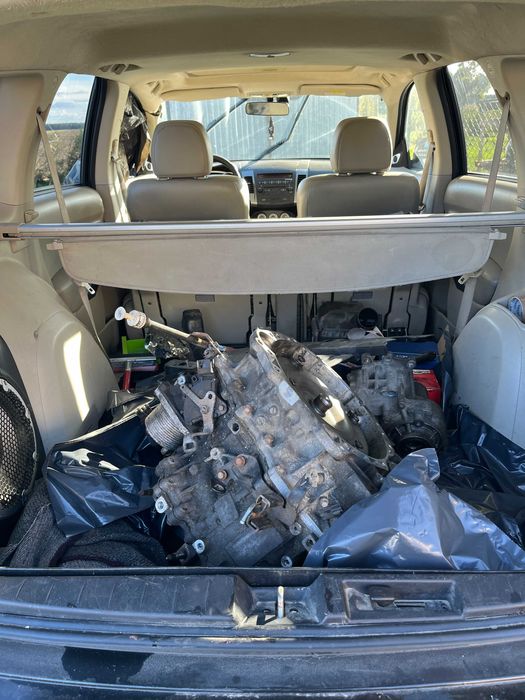 Sprzedam Samochód w całości Mitsubishi Outlander niesprawny