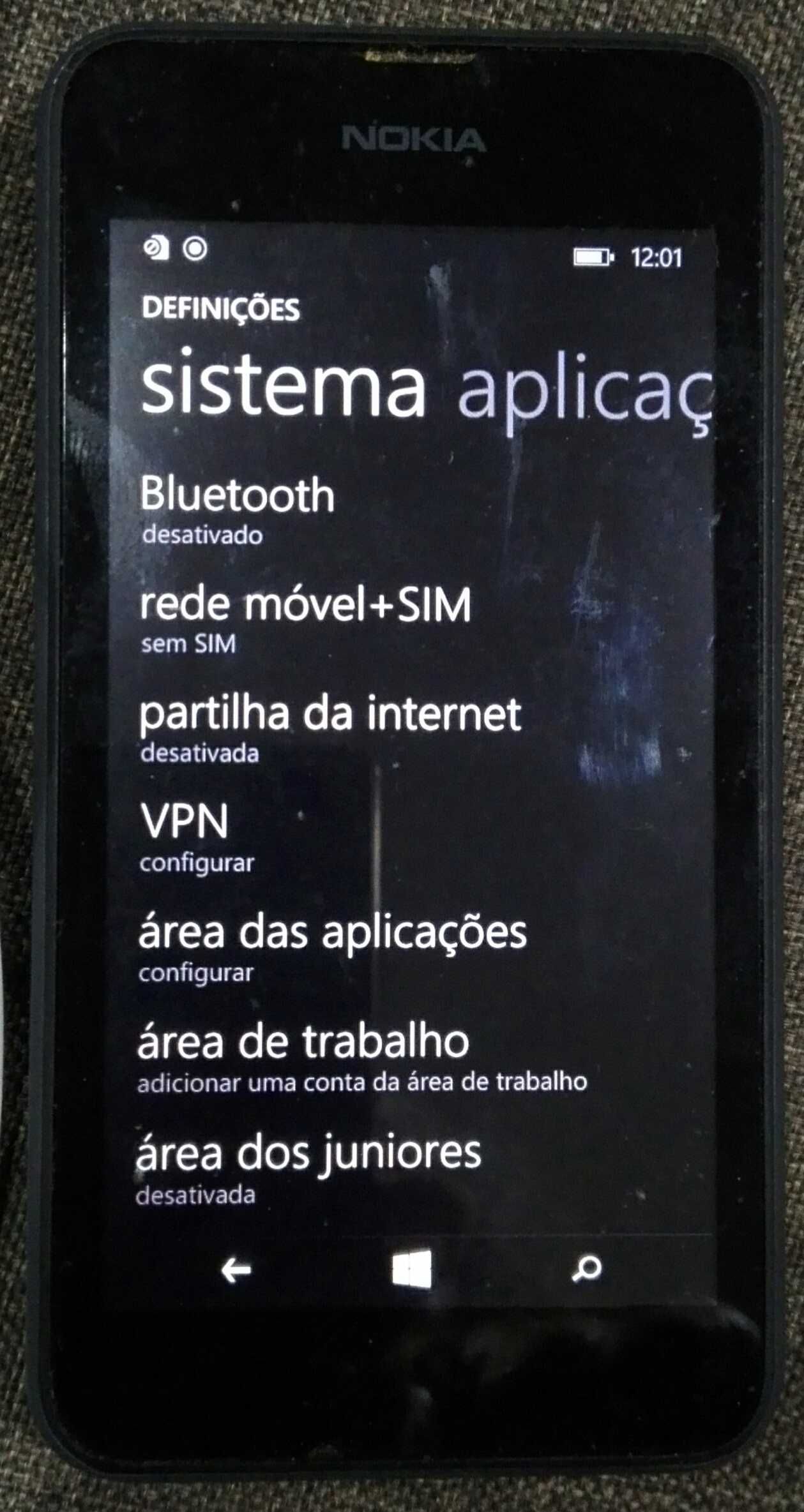 Telemóvel Nokia Lumia 530 - portes incluídos