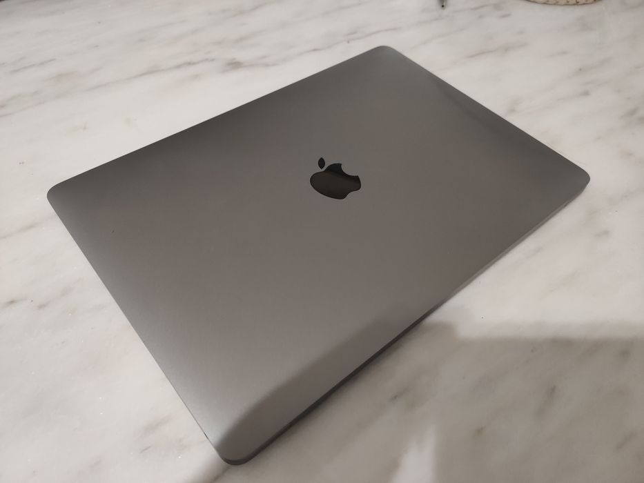 MacBook Air M1 13" 8gb 256gb em excelente estado