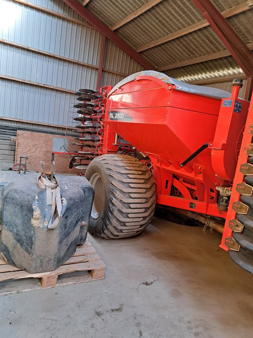 Agregat uprawowo siewny Kuhn Moduliner ML2D-HR