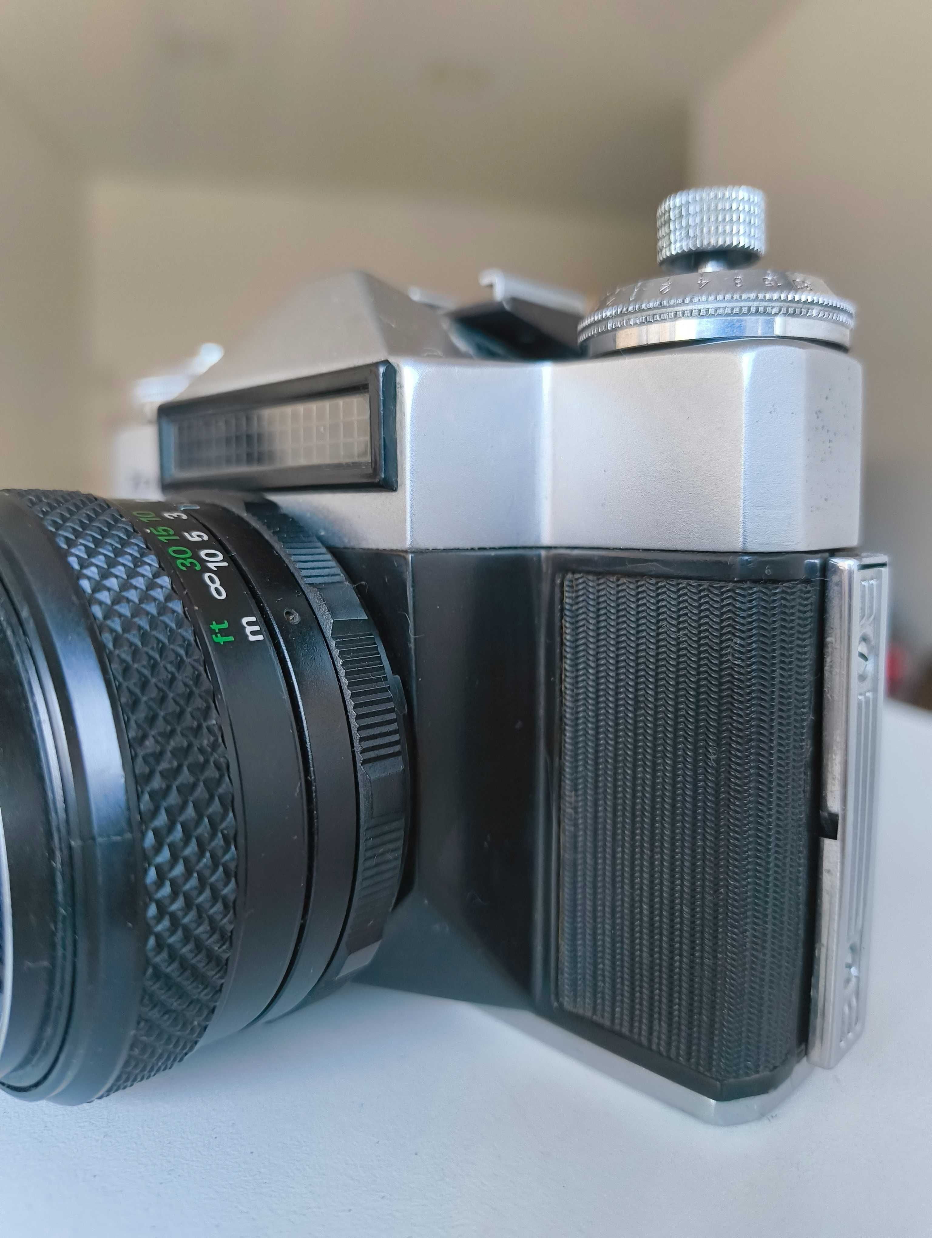Zenit-E (Made in USSR) + Lente Fujinon 55mm f/2.2 + Estojo Original