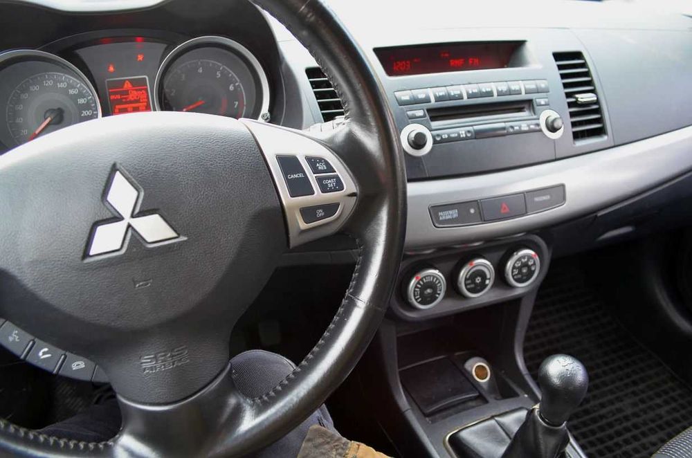 NIEZAWODNY Mitsubishi LANCER 1.8 benz Salon POLSKA! rej PL zamiana