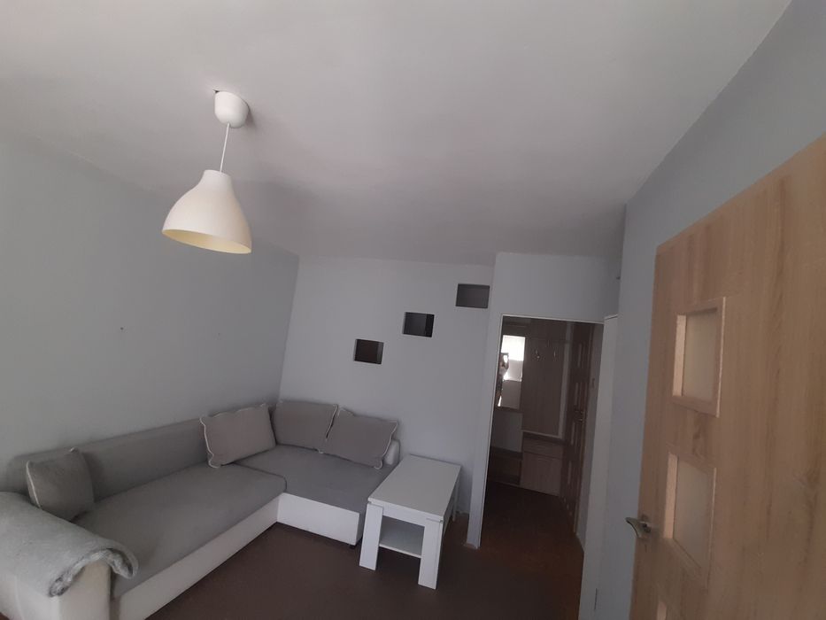 Wynajmę osobie niepalącej może być ze zwierzatkiem