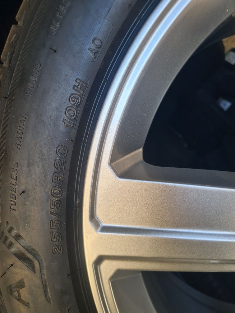 Нові колеса бриджистон 255.50.r20
