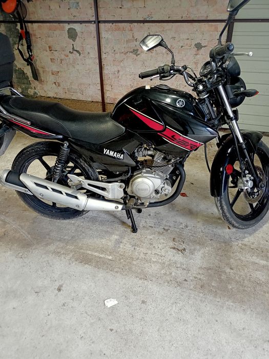 Sprzedam Yamahę ybr125 z 2014 r.