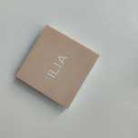 Ilia Novelity bronzer bez talku jedwabista formuła puder brązujący