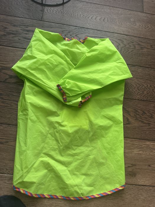 Fartuszek do malowania farbami IKEA , leżal nigdy nie używany