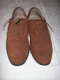Sapatos em Camurça - Homem 44