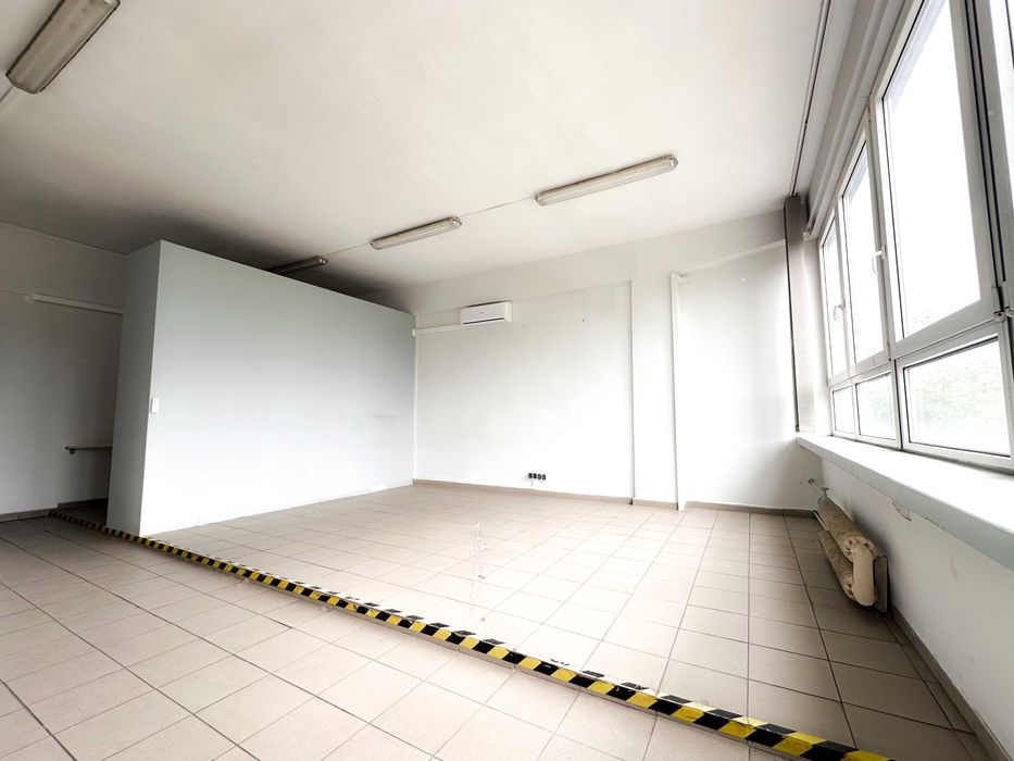 Lokal Biurowy_ul.Jana Długosza_m.parking