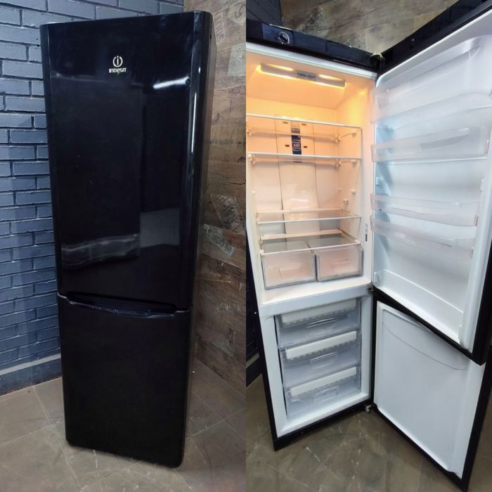 Чорний холодильник Samsung RB38C7B5D22/EF NoFrost A+++ з гарантією