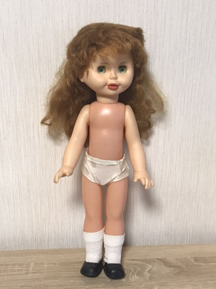 Коллекційна вінтажна лялька