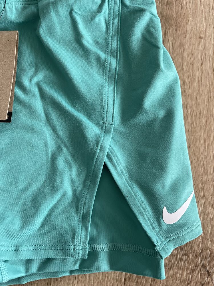 Saia nike nova M