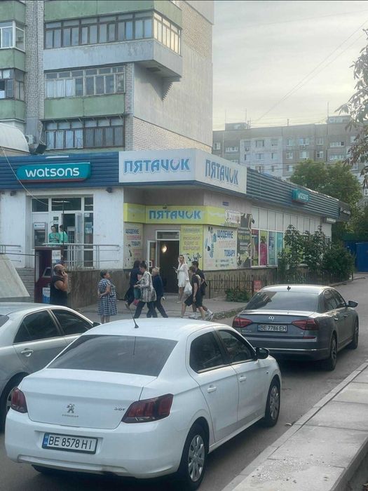 Намыв Озерная фасадное помещение возле АТБ 237м 3333грн