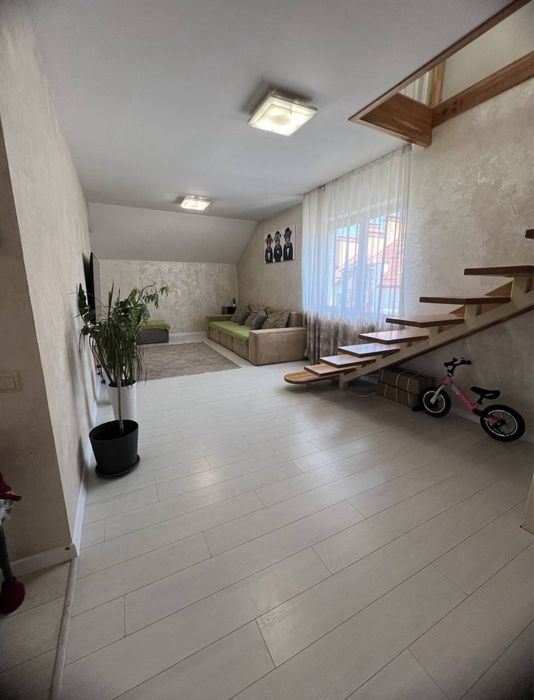 3 кімнатна квартира