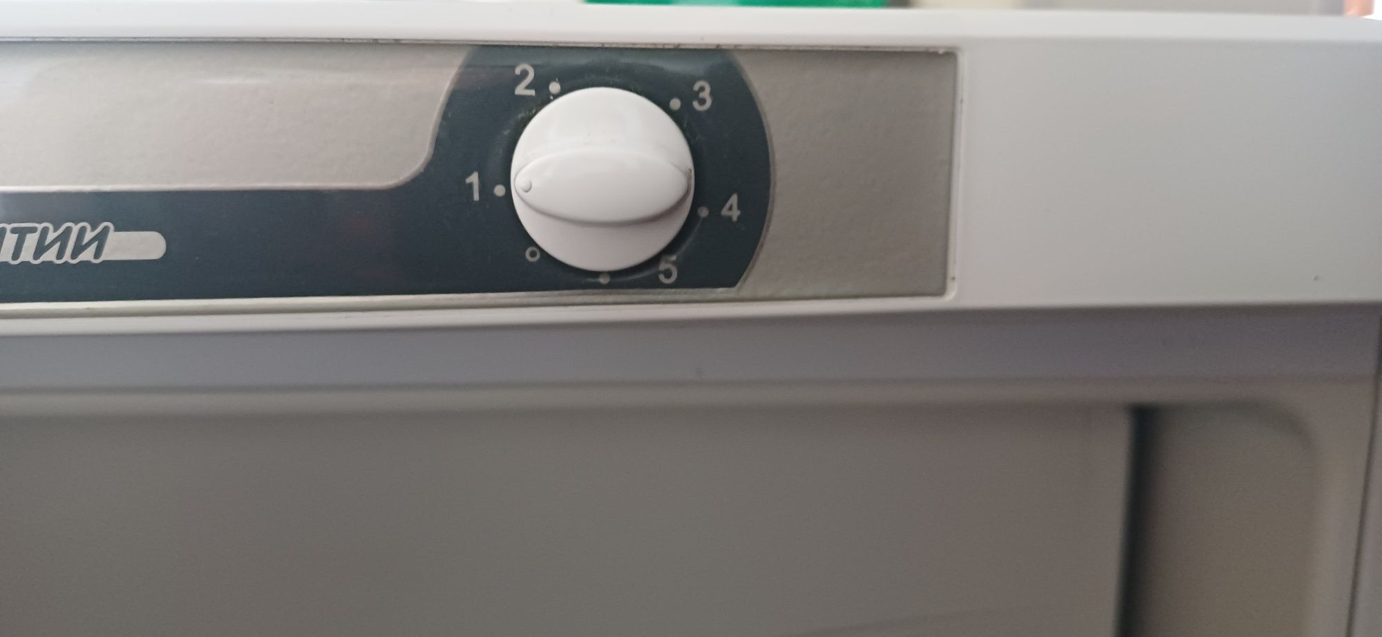 Холодильник Indesit
