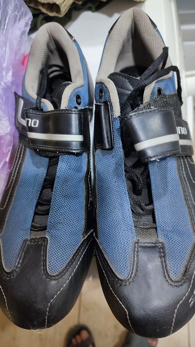 Контактне взуття фірмове